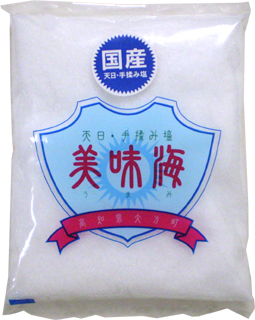 28967 海工房 天日手揉み塩　美味海(うまみ) 500g